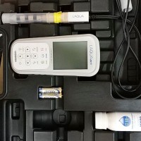 便攜式電導(dǎo)率計  ES-71