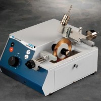 IsoMet&#8482; 低速精密切割機
