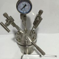 正信PFM氣壓表顯示反應(yīng)釜
