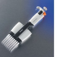 八通  道  手動移液器